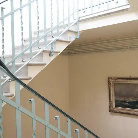 アパート Happy House *