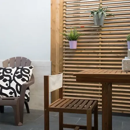 Happy House Apartament *
