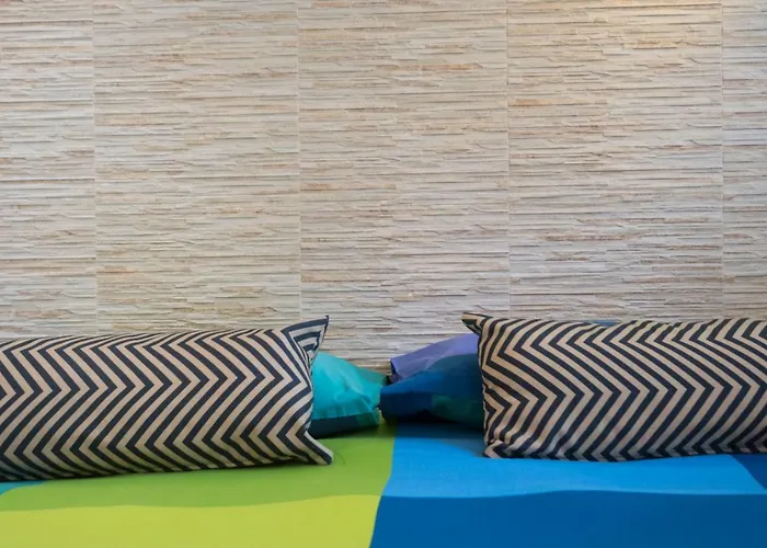 Happy House * Виареджо